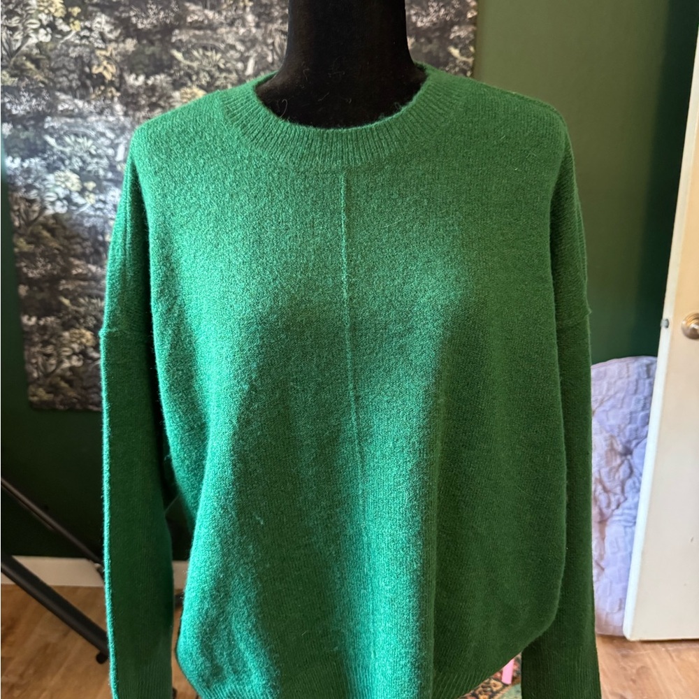 Vince Camuto Emerald Green Crewneck Sweater
